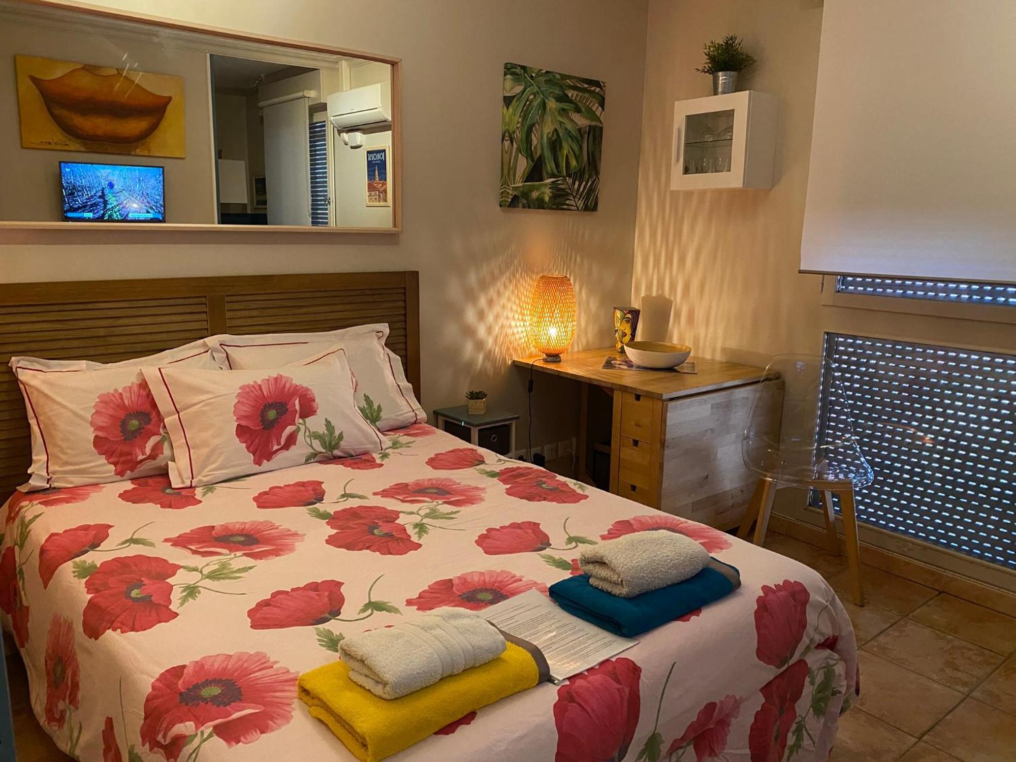 Meuble Tourisme Carmes 2 Etoiles, Entree Autonome,Wifi, Climatise, Petit Parking Prive Toulouse Exterior foto